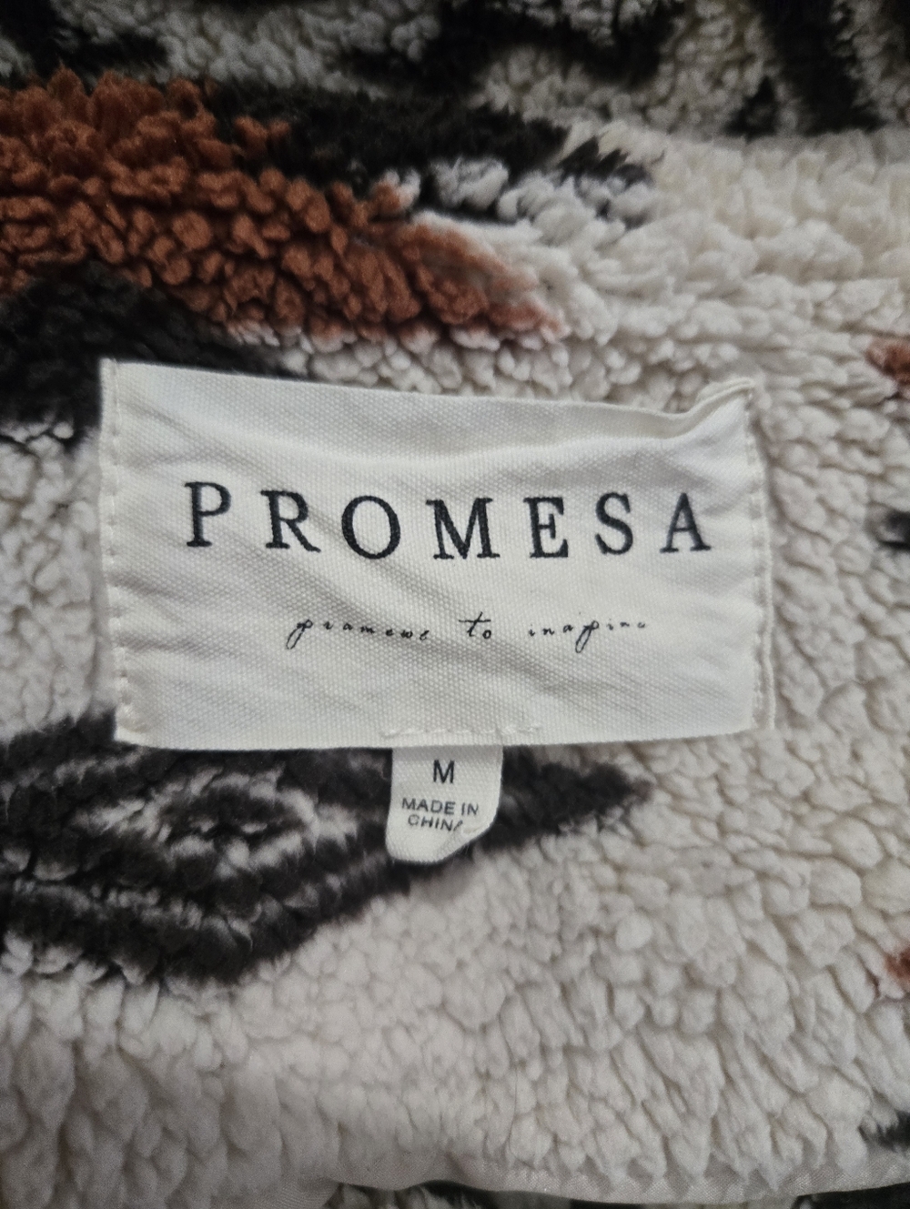 Promesa Jacket - Picture 3 of 3